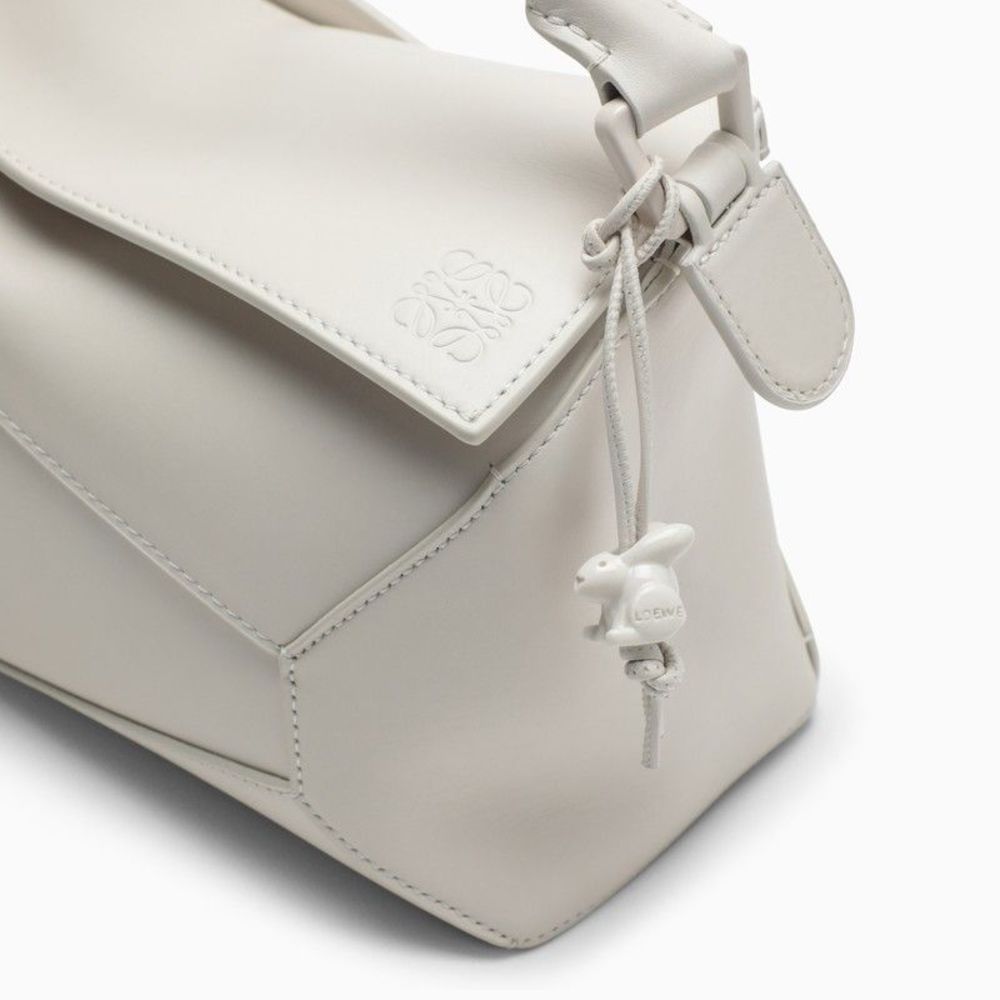 Loewe Small white Puzzle bag - Picture 6 of 6